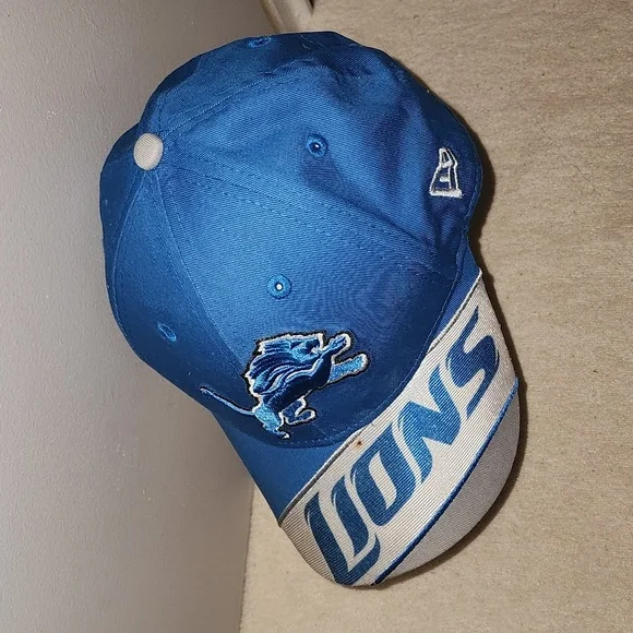 Detroit Lions hat. - Picture 2 of 7